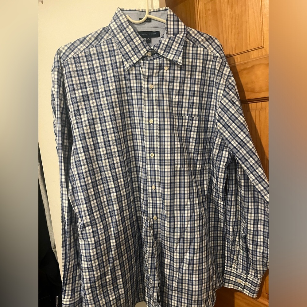 Tommy Hilfiger Button Down Dress Shirt Size 16-34/35